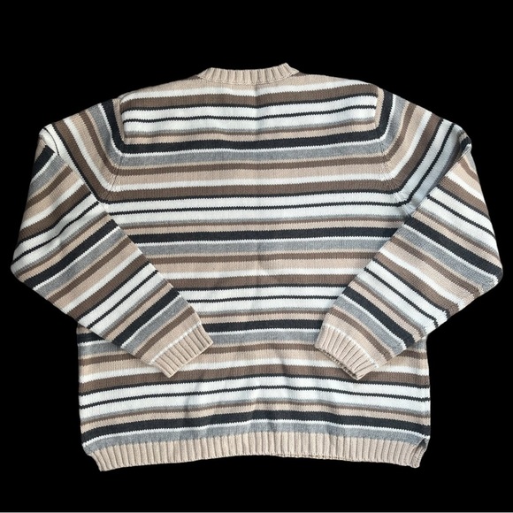 Women’s St. John’s Bay Sweater - Picture 4 of 4